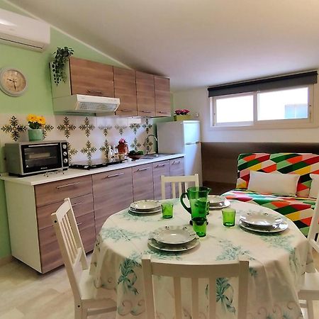 Liz House Apartment Caltagirone Bagian luar foto