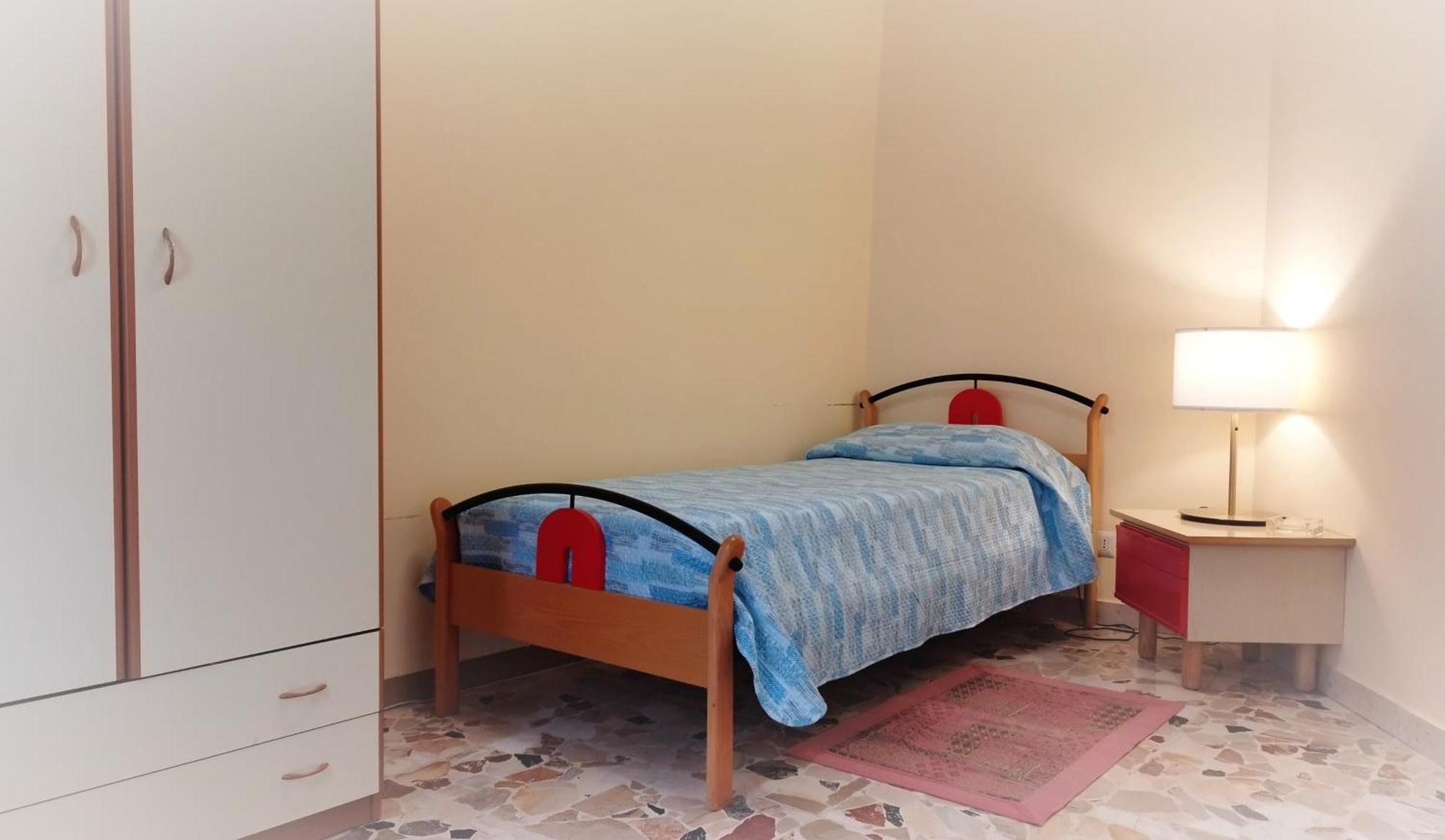Liz House Apartment Caltagirone Bagian luar foto